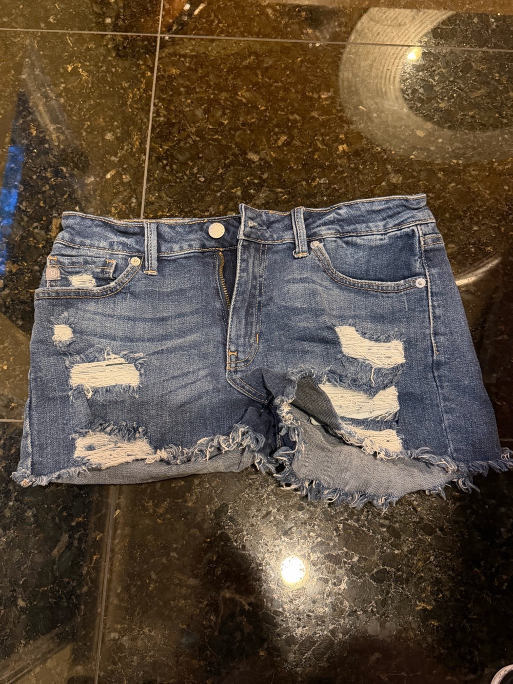 EUC - Just USA - Distressed Blue Denim Women’s Medium Shorts